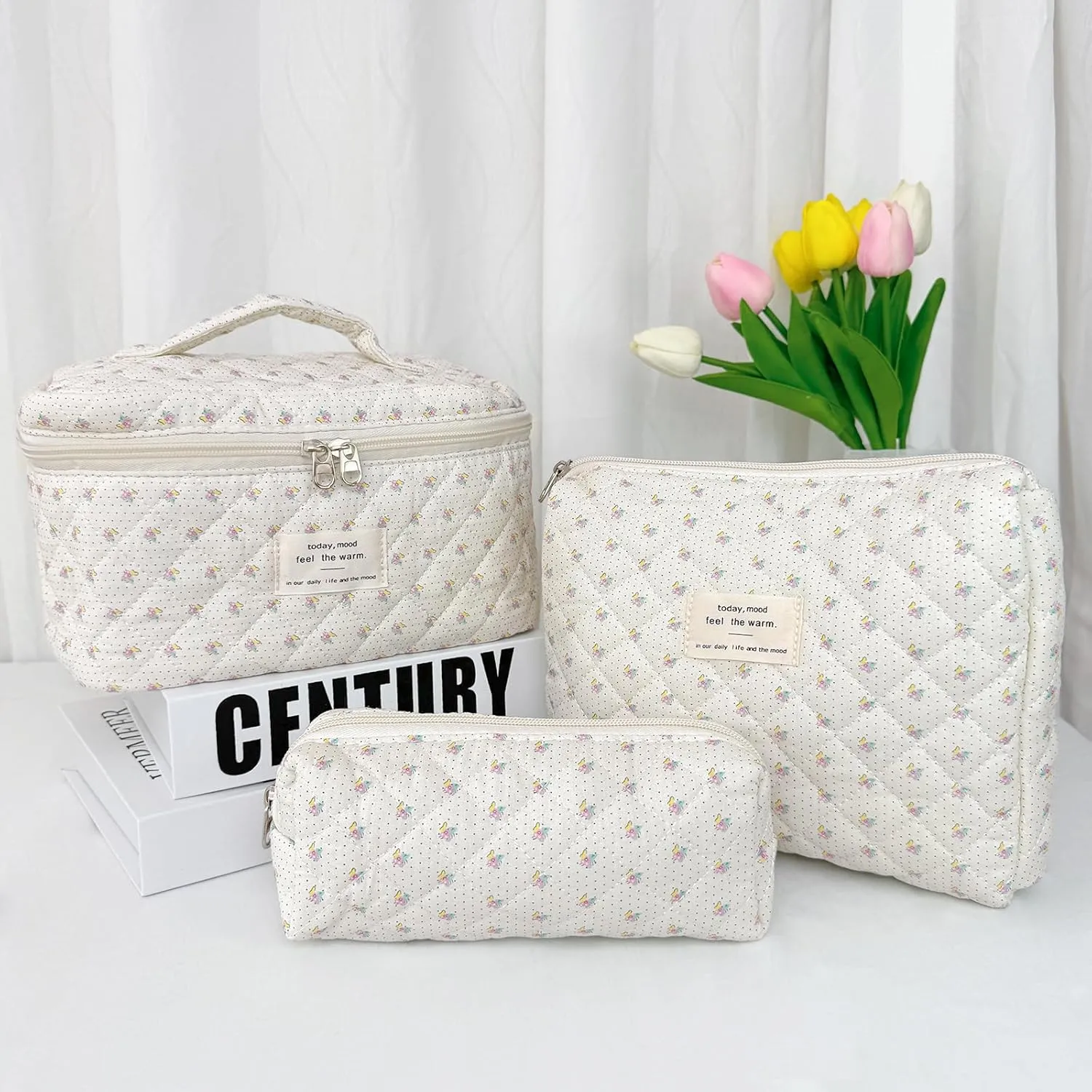 3Pcs Cotton Quilted Makeup Bag for Women Girls, Large Floral Cosmetic Bag Set Cute Makeup Brushes Aesthetic Accessories Storage Bag Little Flower Travel Toiletry Bag Organizer