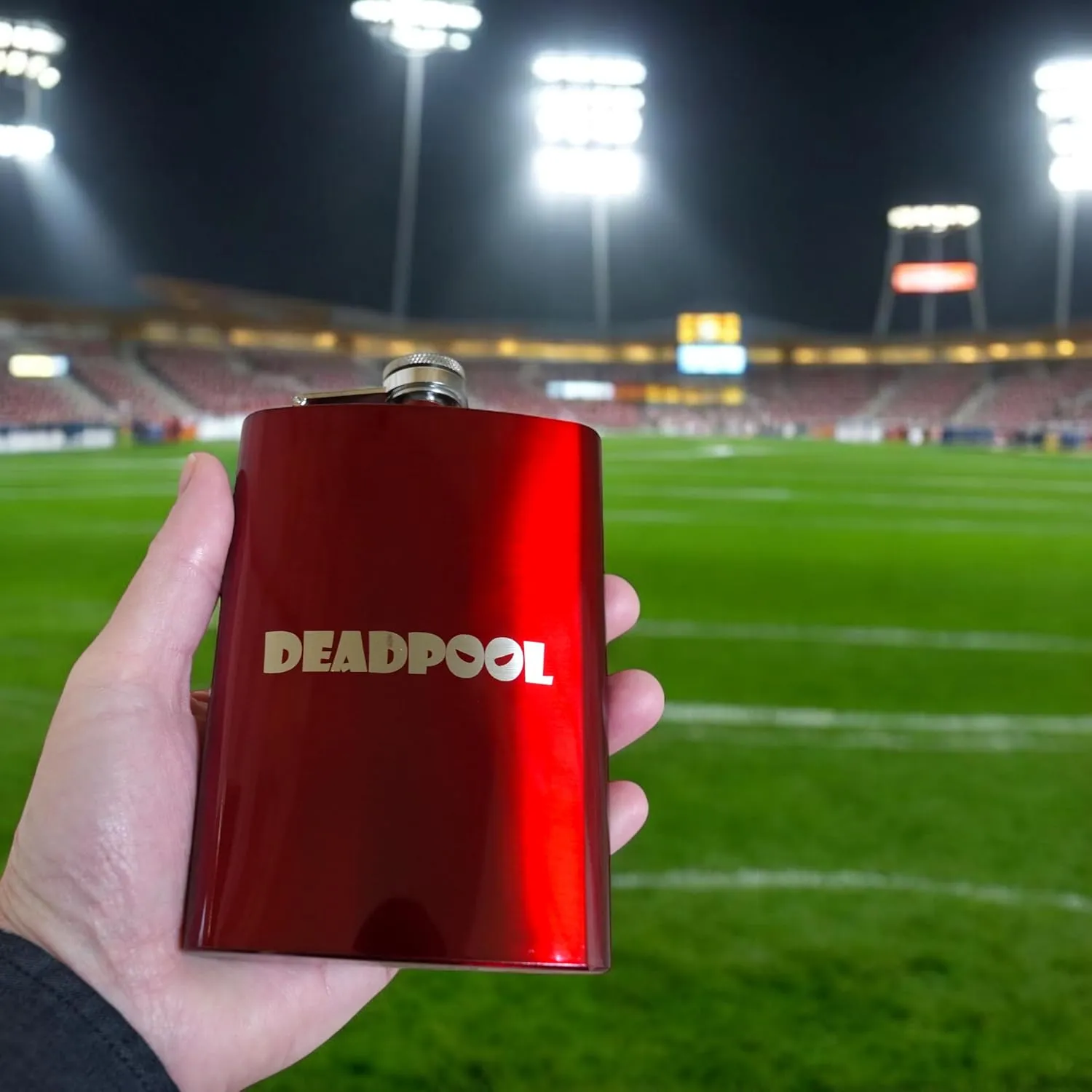 8OZ Deadpool Flask - BLACK, RED, STAINLESS, OR 6OZ LEATHER (8OZ RED FLASK)