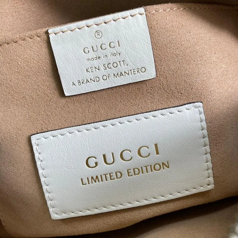 Charm - GG Bags - 2012