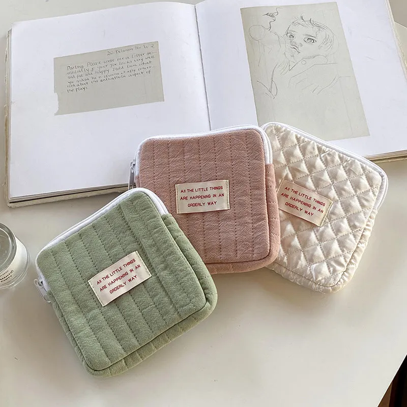 Classic Quilted Multiple Colors Floral Soft Small Coin Purse, Cute Napkin pack