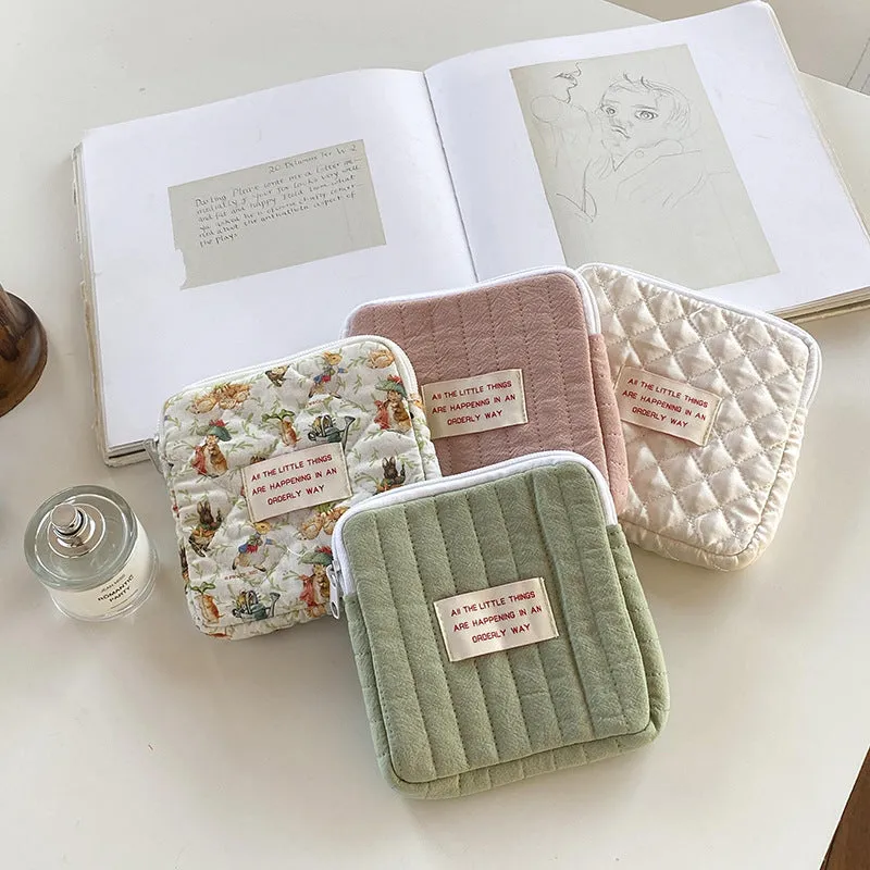 Classic Quilted Multiple Colors Floral Soft Small Coin Purse, Cute Napkin pack