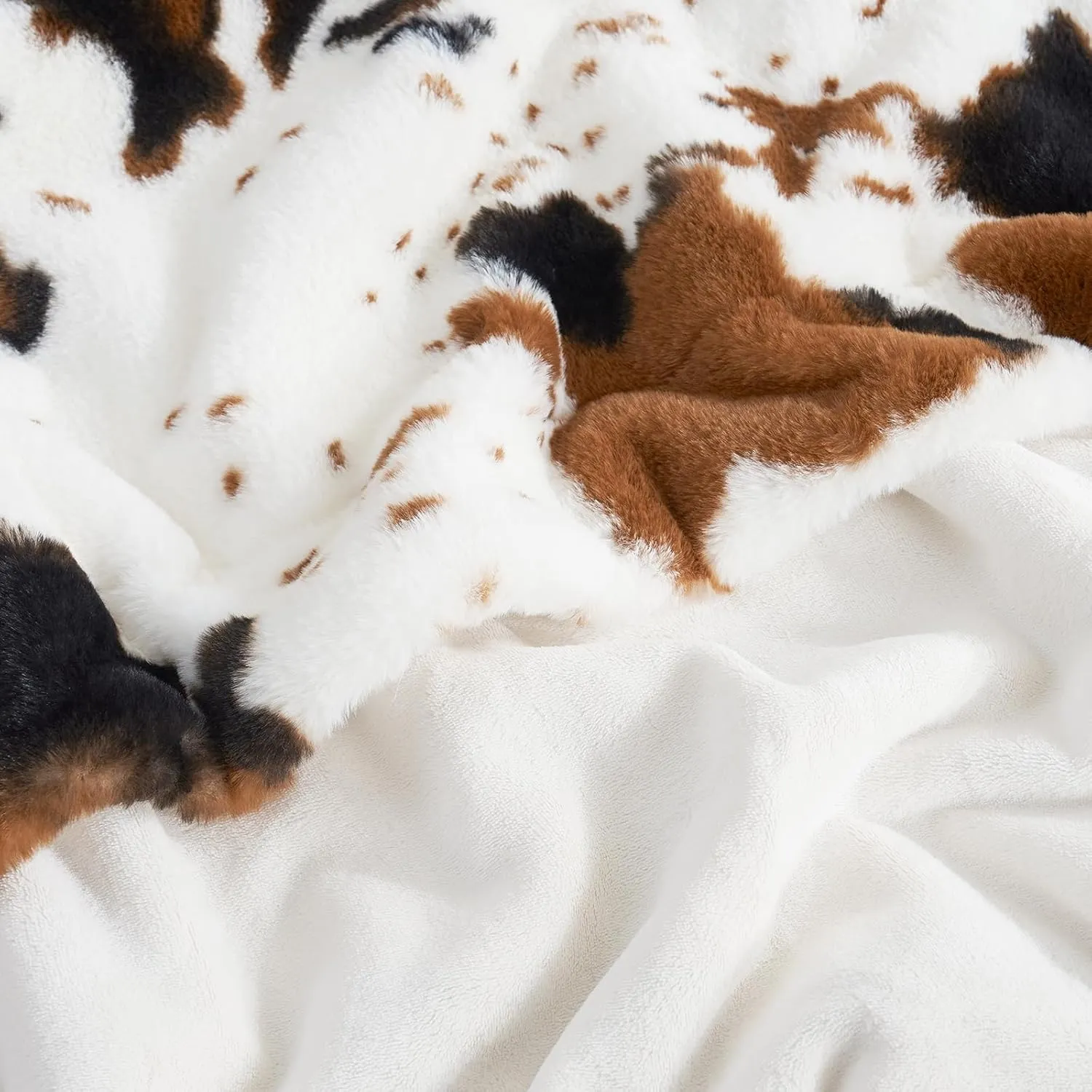 Cozy Bliss Cow Print Faux Fur Throw Blanket, Animal Printed Blankets Super Soft Warm Thick Fluffy Throws Home Decor for Couch Bed Sofa Women (Black&Brown Cow, 60x80 Inches)