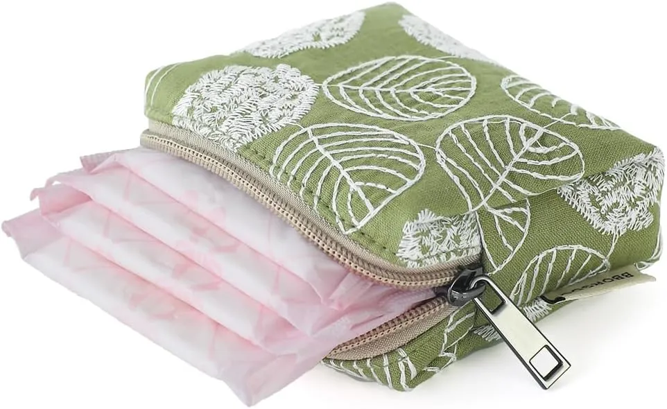 Cute Floral Cotton Embroidered Makeup Bag - Portable Cosmetic Pouch & Toiletry Organizer for Women, Small Zipper Purse for Skincare Storage, Travel Makeup Case or Coin Purse