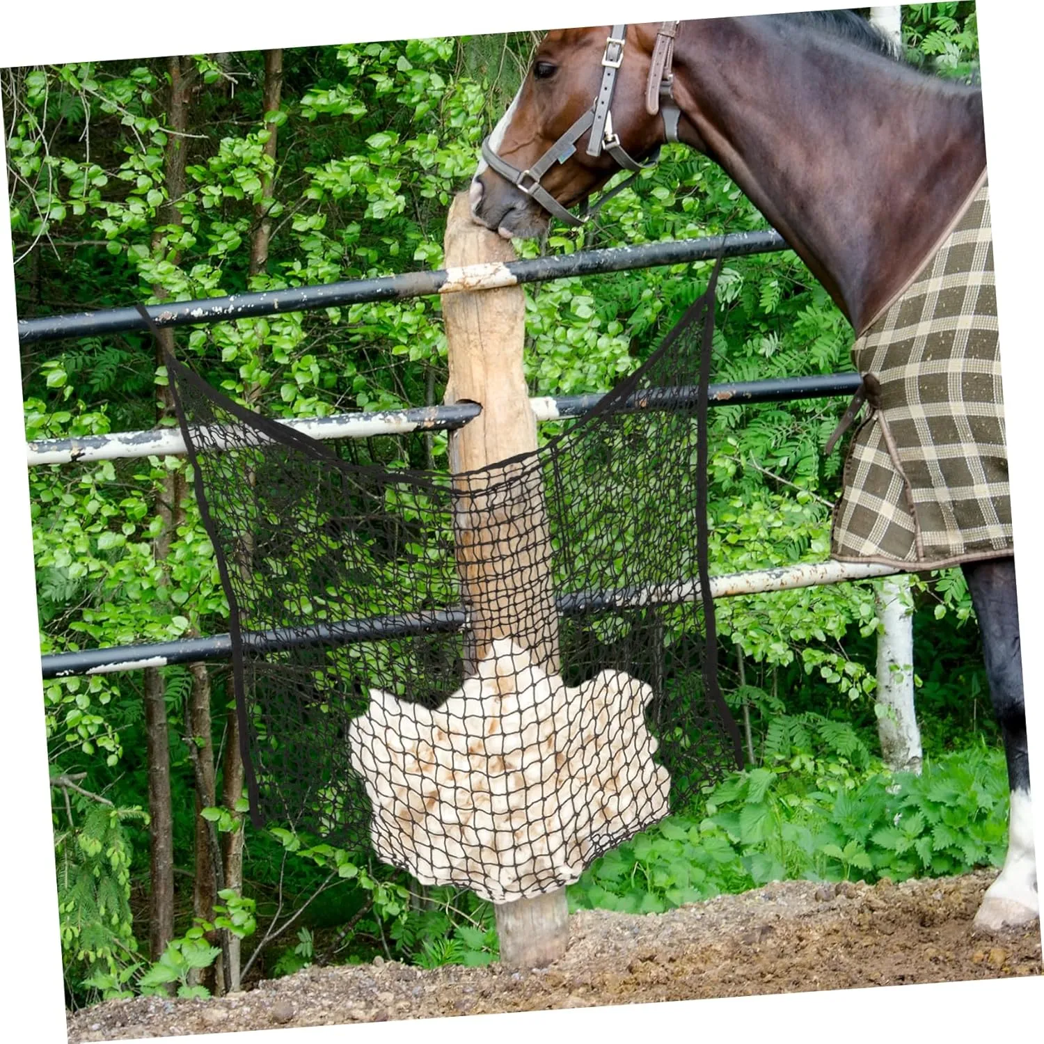 Happyyami Horse Feeder Bags Slow Feeder Hay Bags for Horses 120 * 90cm Black Sturdy Hay Bag for Horse Farm Use
