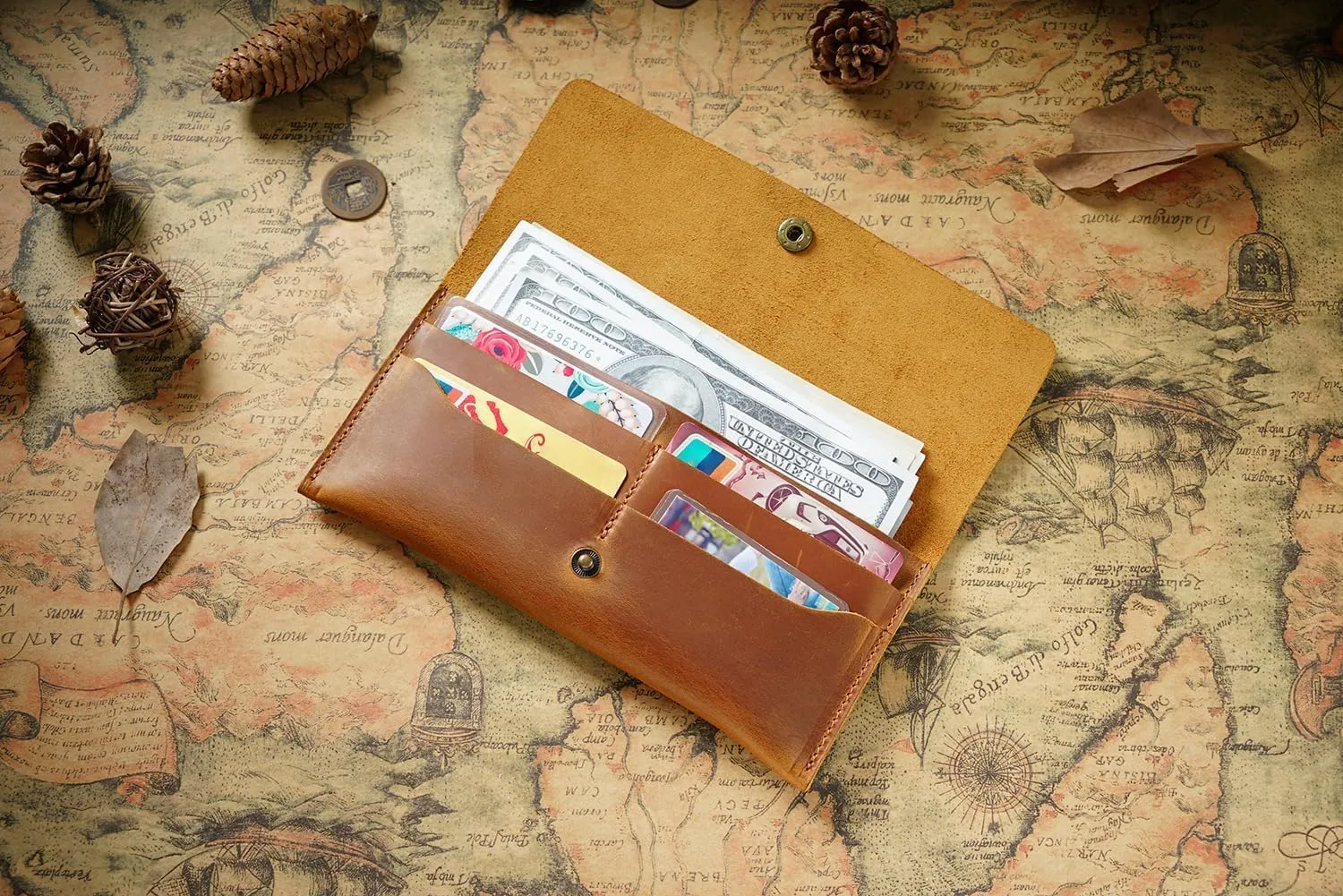 HIFA Custom Leather Wallet Women, Purses for Women - Soft Touch Rustic Leather, Retro Style, 4 Card Pockets with Cash Slot, Compact Convenience and Ideal Gift - Wallets for Women, Womens Wallet