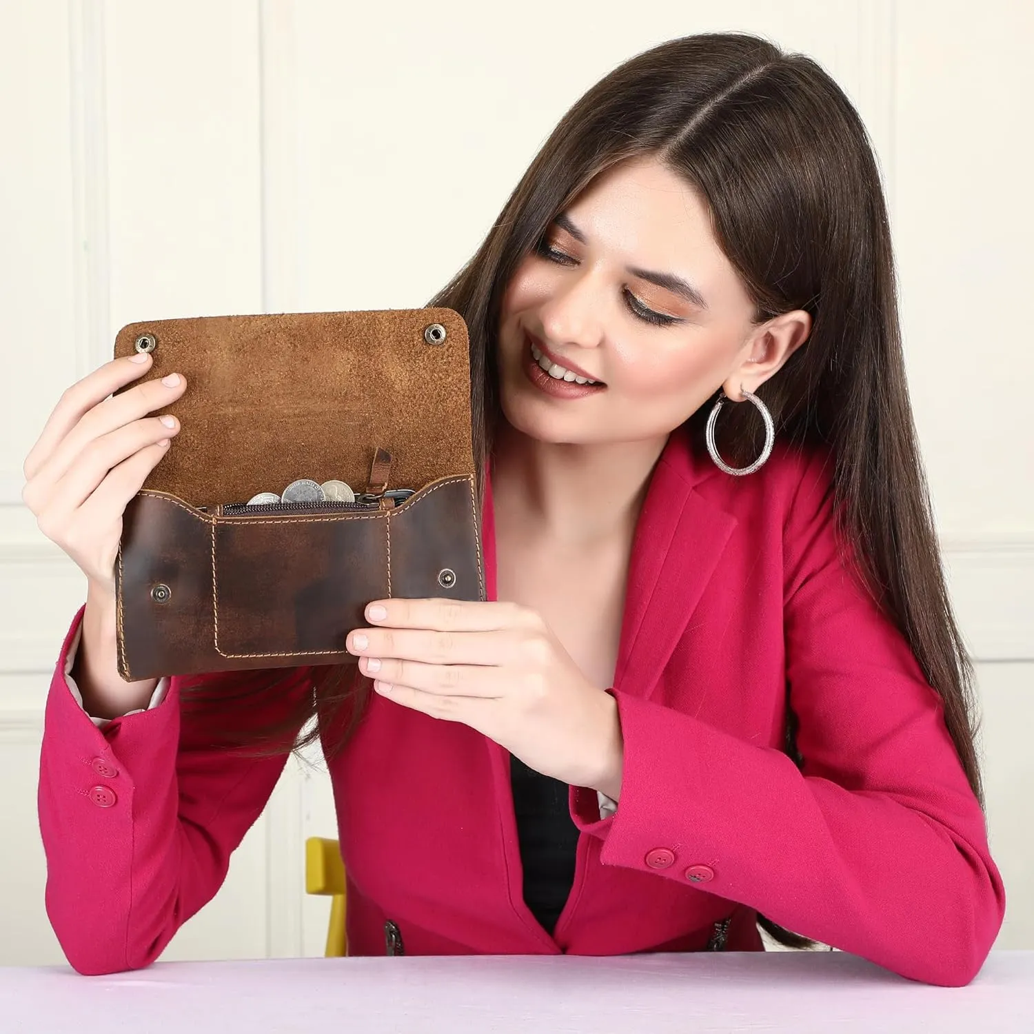 Leather Currency Pouch, Currency Organiser, Dollar Bills Holder, Bills Organizer, Money Envelope with Mobile Pocket, Money Bag For Men and Women (Brown)