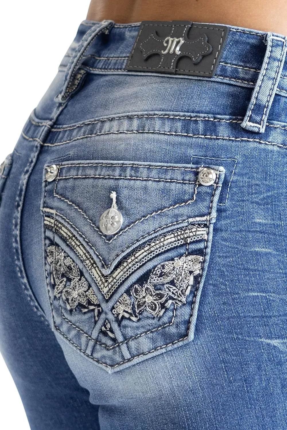 Miss Me Women's V Floral Faux Flap Pockets Mid-Rise Bootcut Jeans