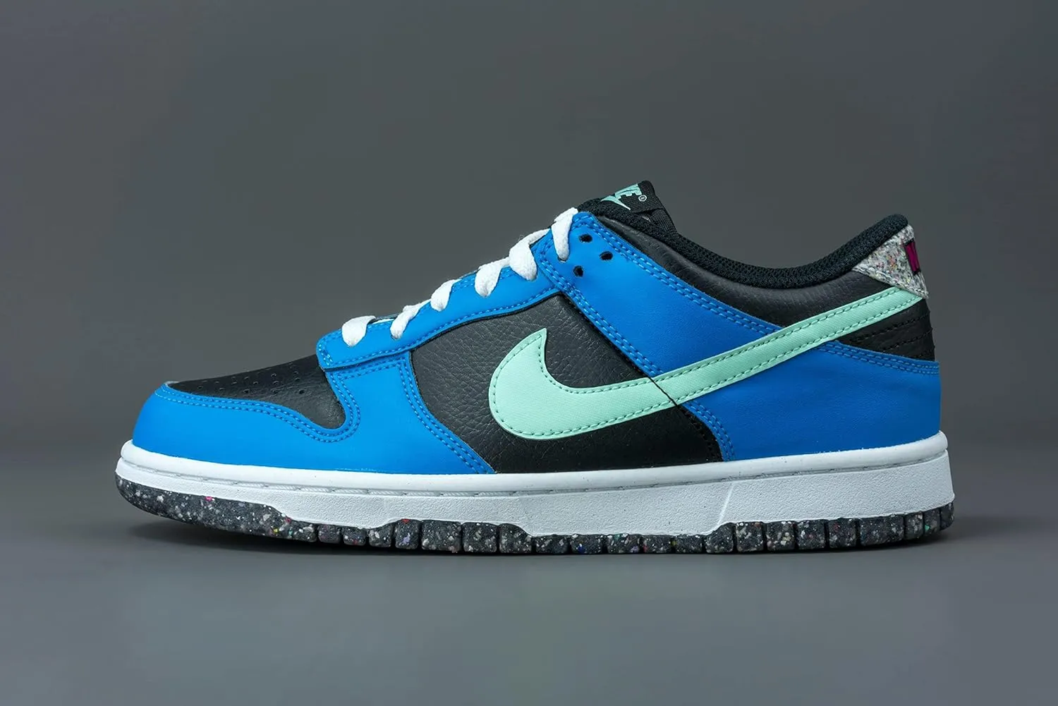 Nike Youth Dunk Low SE GS DR0165 001 Crater - Photo Blue Size