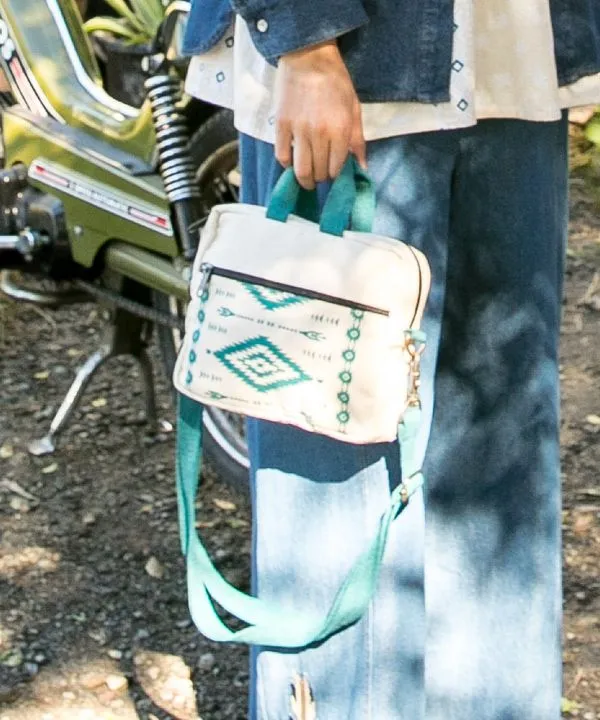 NOMADY Canvas Minimal Sling Bag