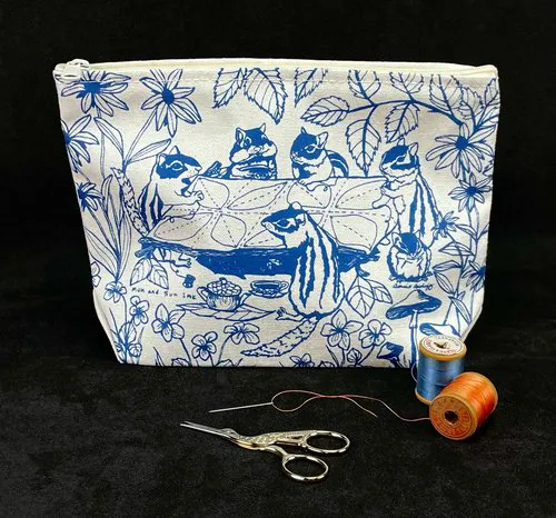 Quilting Chippies Zip Pouch