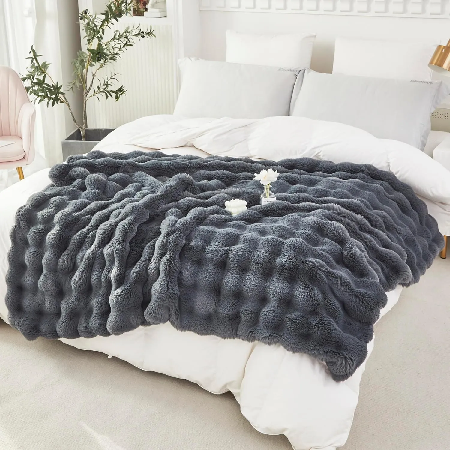 RYNGHIPY Faux Fur Throw, Double-Sided Thick and Warm Blanket for Couch, Plush Fluffy Faux Rabbit Fur Decoration for Sofa, Chair, Bed; Cozy Winter Blanket (Dark Grey, 51''x63'')