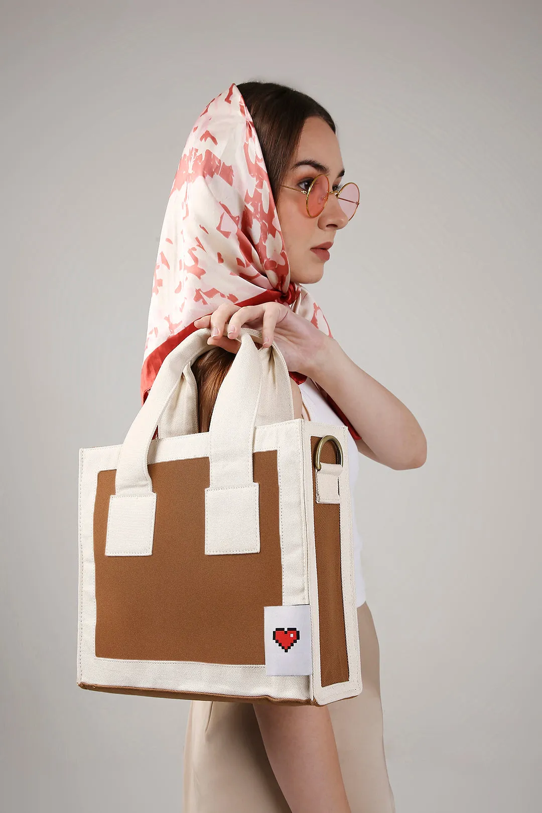 Shaw Sling Bag (Cacao)
