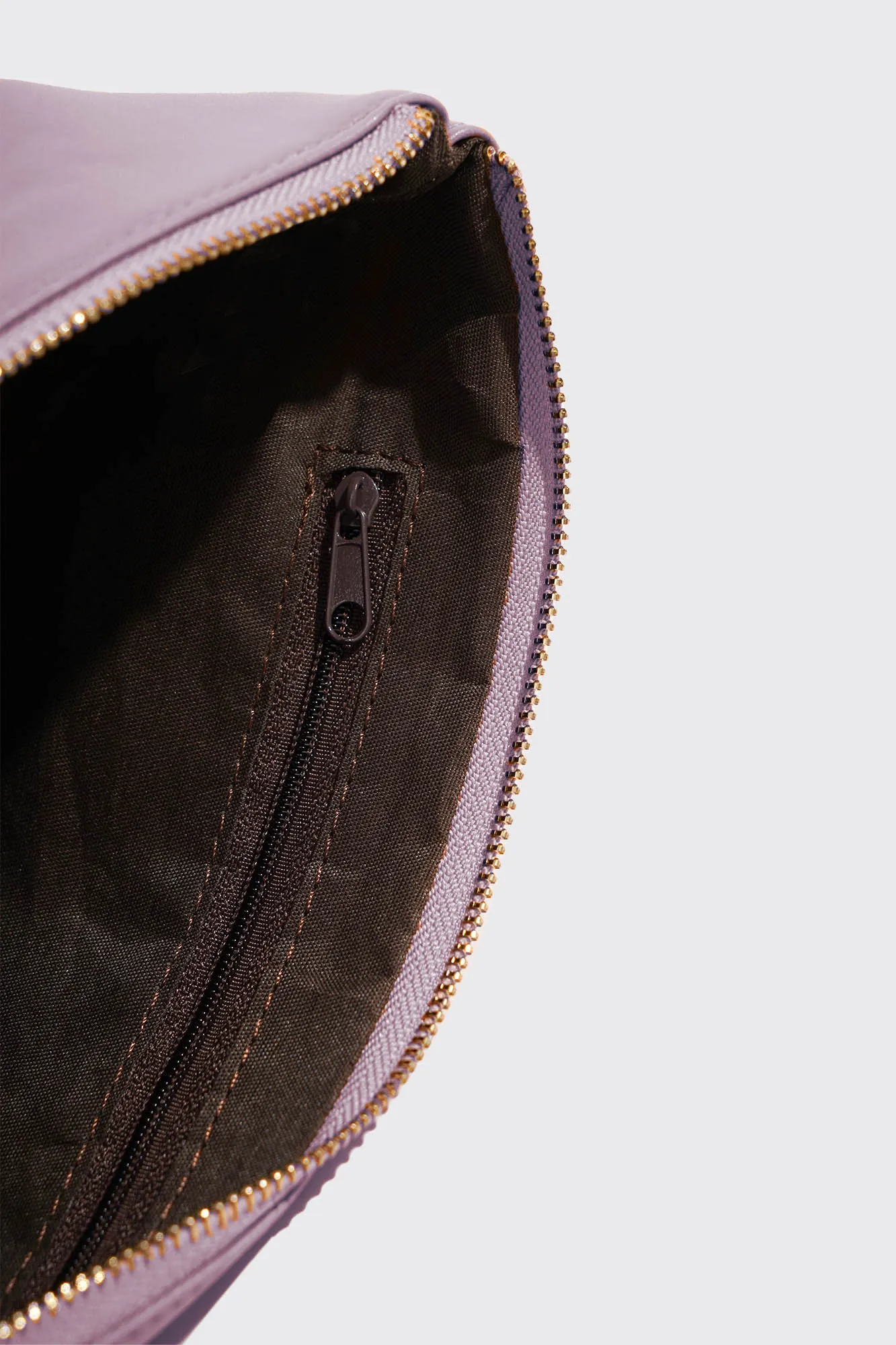 Two-toned Pouch