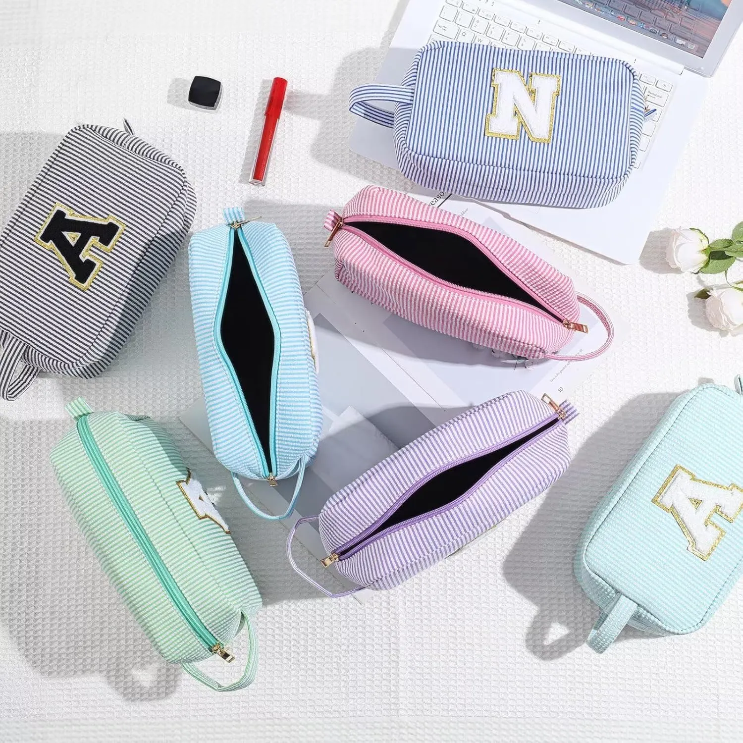 YOOLIFE Makeup Bag for Women - Monogram Cute Initial Blue Makeup Bags Cosmetic Toiletry Pouch Make Up Case for Women Her Best Friend Friendship Sister Teacher, Personalized Birthday Gifts for Women C