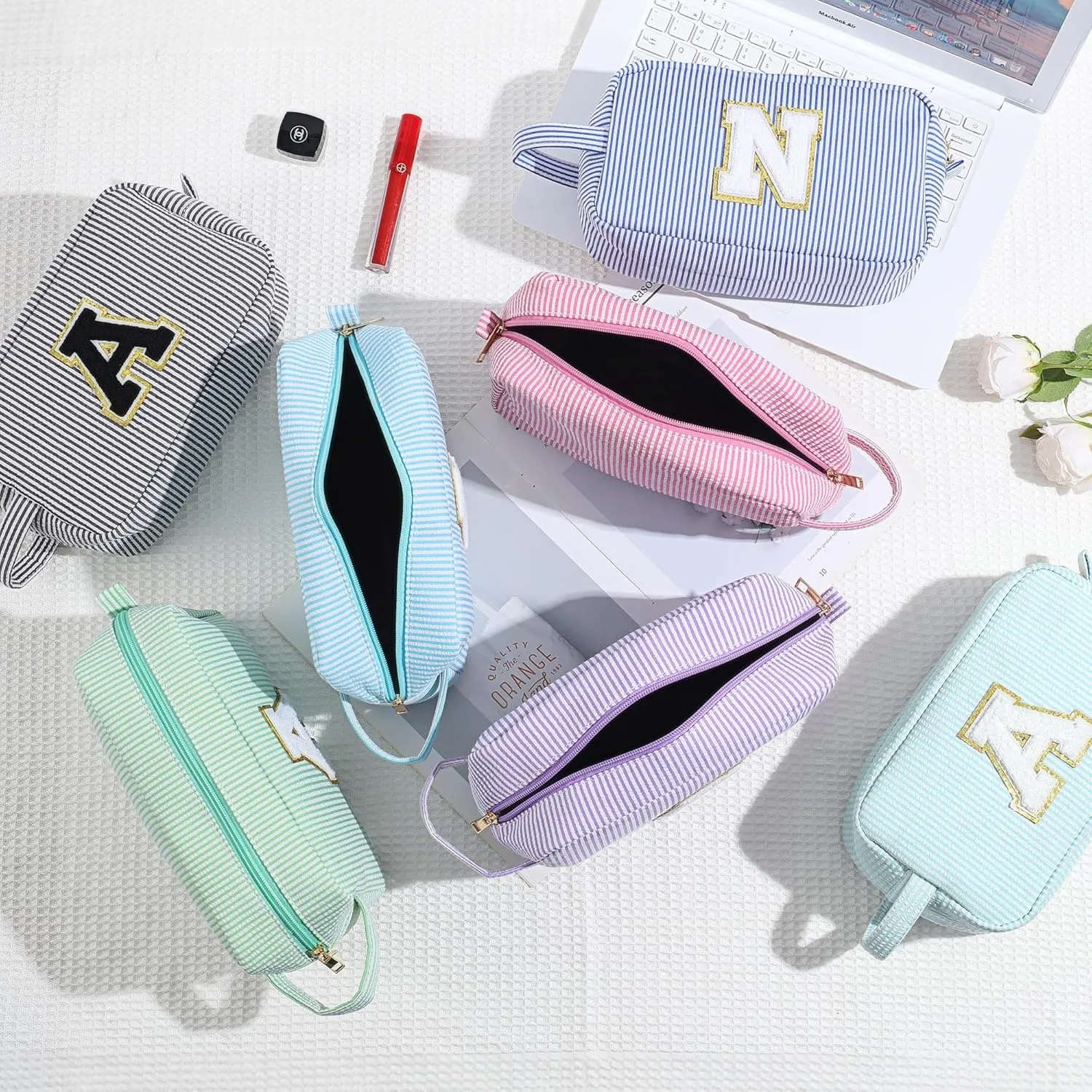 YOOLIFE Makeup Bag for Women - Monogram Cute Initial Blue Makeup Bags Cosmetic Toiletry Pouch Make Up Case for Women Her Best Friend Friendship Sister Teacher, Personalized Birthday Gifts for Women C